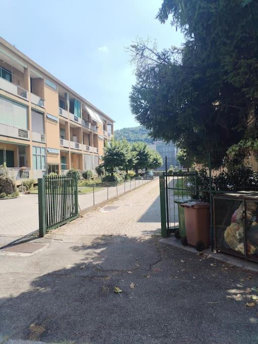 Casa Sara Como Lake Parcheggio Interno Privato Cernobbio Exterior foto